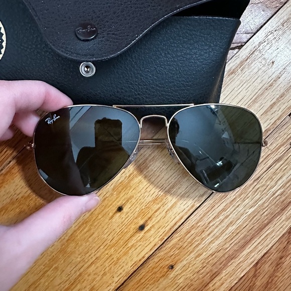 Ray-Ban Accessories - Ray-Ban aviator sunglasses